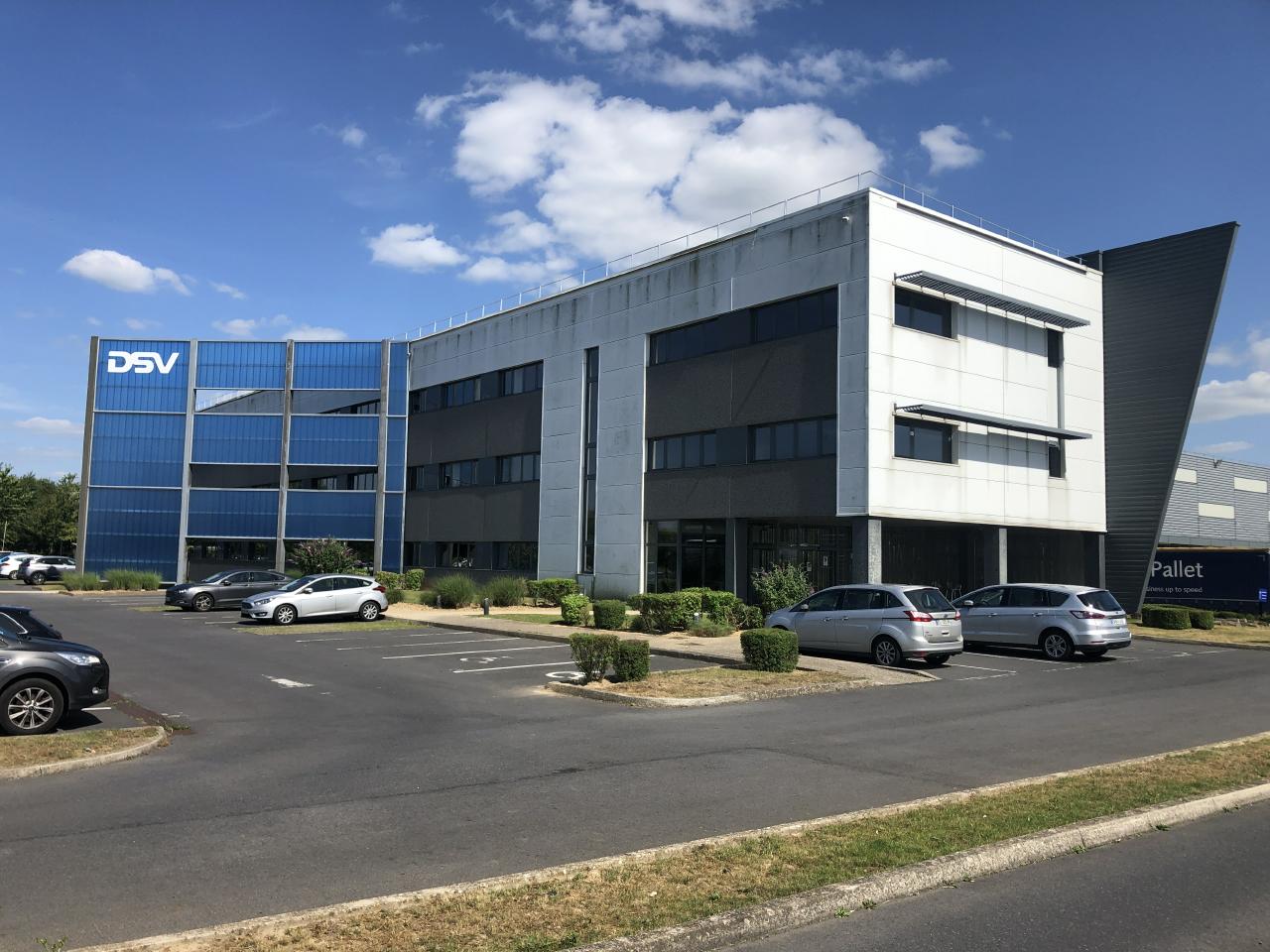 Bureau Lesquin 1600m² Location bureau Lesquin Nord OLBUR2114247 0